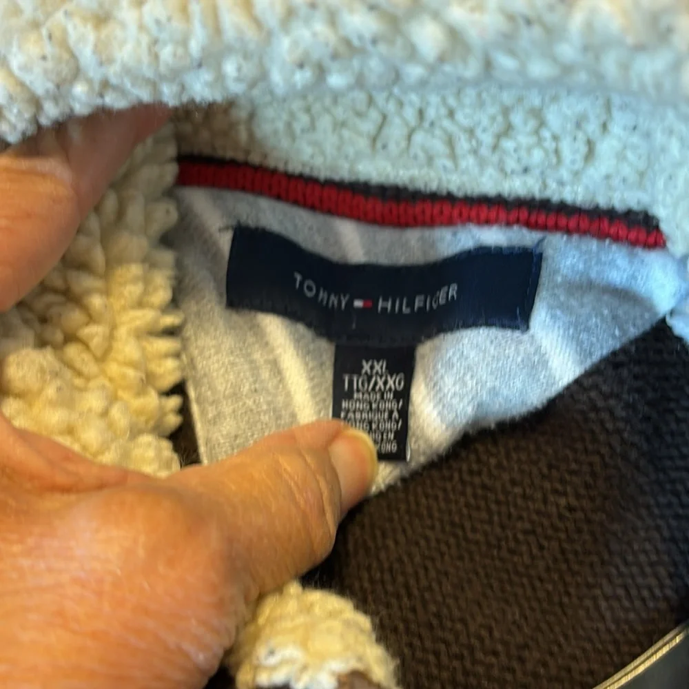 Tommy Hilfiger Heavy Cotton 1/4 Zip Sweater with Detailing Size XXL